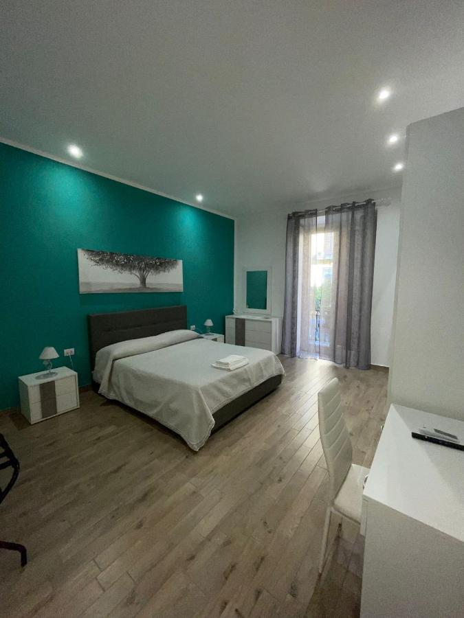 Dormire A Napoli Centro Holiday House Casa Vacanza Nápoles Exterior foto